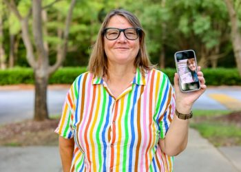 She was accused of a crime for taking a ballot selfie. Now she’s suing.