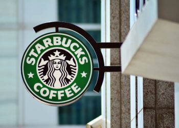 Brian Niccol Replaces CEO at Starbucks After Sales Dip