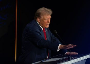 Trump pushes false claims about migrants eating dogs in Springfield, Ohio