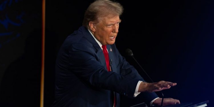 Trump pushes false claims about migrants eating dogs in Springfield, Ohio