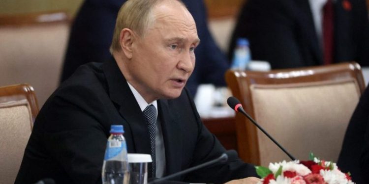 Putin threatens war with NATO as Russian military aircraft spotted off Alaska