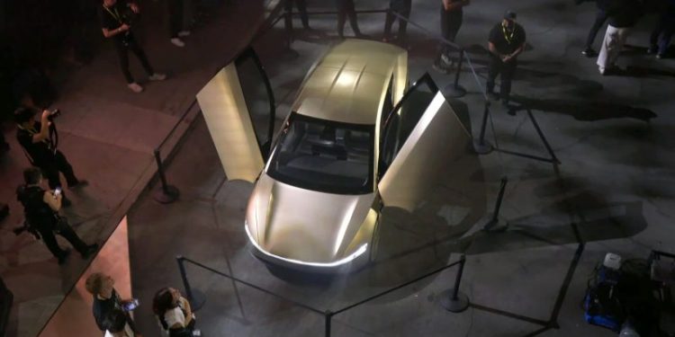 Elon Musk, Tesla, Warner Bros. Discovery sued over alleged ‘Blade Runner 2049’ AI ripoff for Cybercab promotion