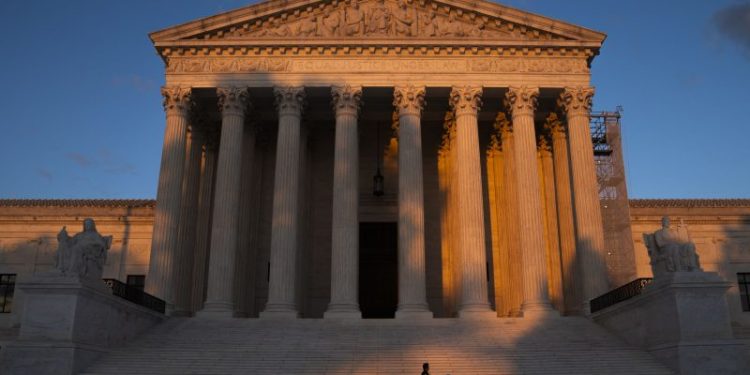 Supreme Court declines to intervene in Texas emergency abortion case