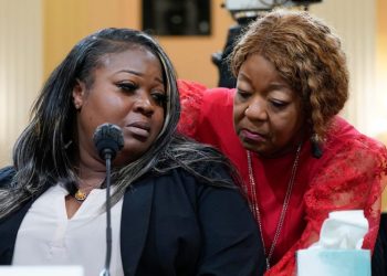 Right-wing site Gateway Pundit acknowledges inquiry cleared two Georgia election workers