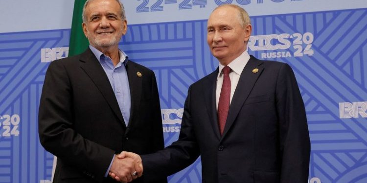 Iran and Russia close in on deal as Tehran threatens revenge against Israel