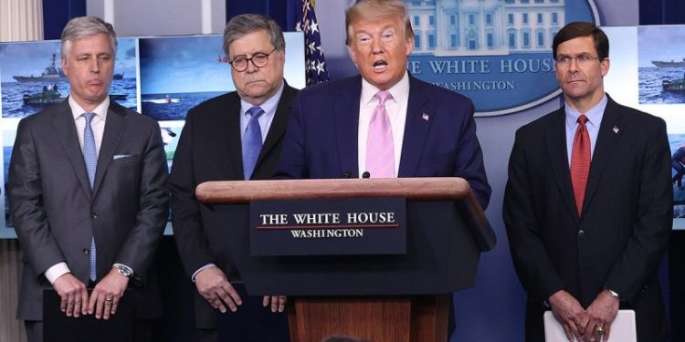 Hundreds of national security officials, ex-Cabinet members, Gold Star families endorse Trump