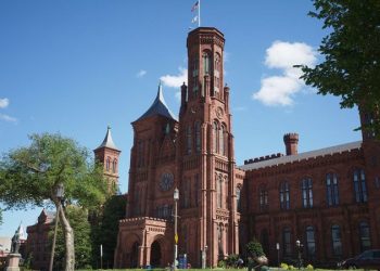 Trump pushes to ‘restore truth in American History,’ end DEI at Smithsonian