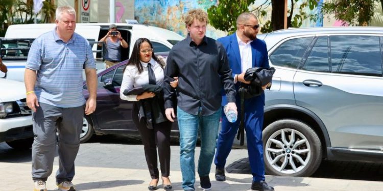 Iowa witness held in missing American student case appears in Dominican court