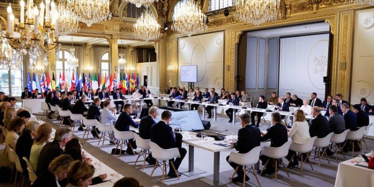 Europe says no to Trump push to lift sanctions on Russia, upending Black Sea ceasefire