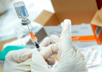 CDC eyes narrower COVID-19 vaccine guidance ahead of 2025–2026 season
