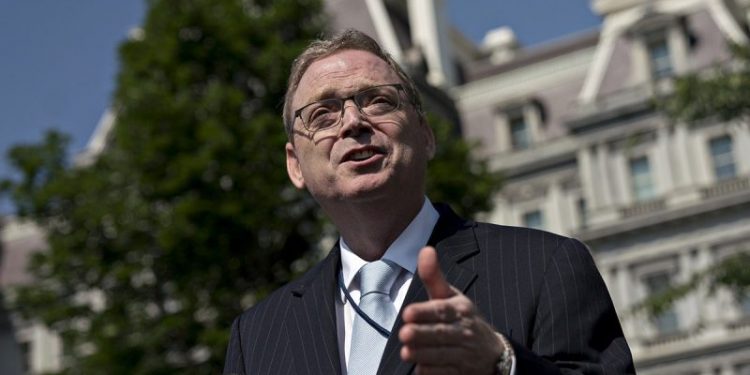 Kevin Hassett doubles down on Trump tariffs, says dozens of countries are asking to negotiate