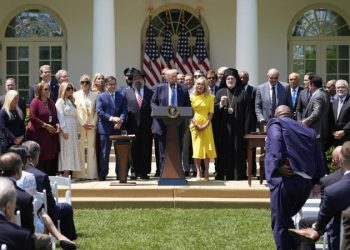 Trump executive order stands up presidential religious liberty commission