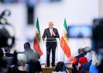 Exiled Iranian prince tells Trump he can be ‘one of history’s great peacemakers’ amid talk of regime change