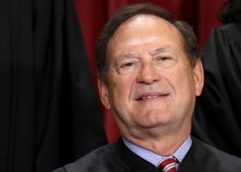 Justice Alito’s warning about nationwide injunction ‘loophole’ looms over Trump cases